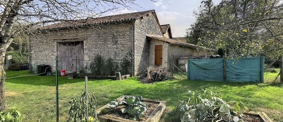 Village house 7 rooms of 160 m² in La Rochette (16110)