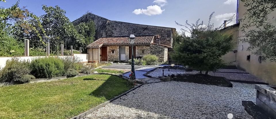 Village house 7 rooms of 160 m² in La Rochette (16110)