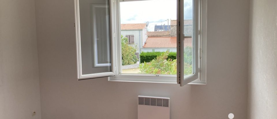 Maison 6 pièces de 87 m² à Rochefort (17300)