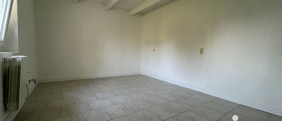 Longère 4 pièces de 85 m² à Vatteville-la-Rue (76940)