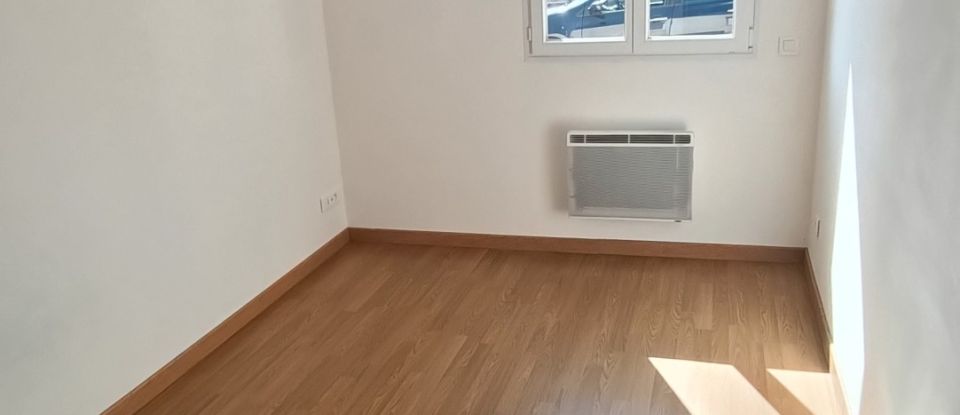 Maison 5 pièces de 92 m² à Nueil-les-Aubiers (79250)