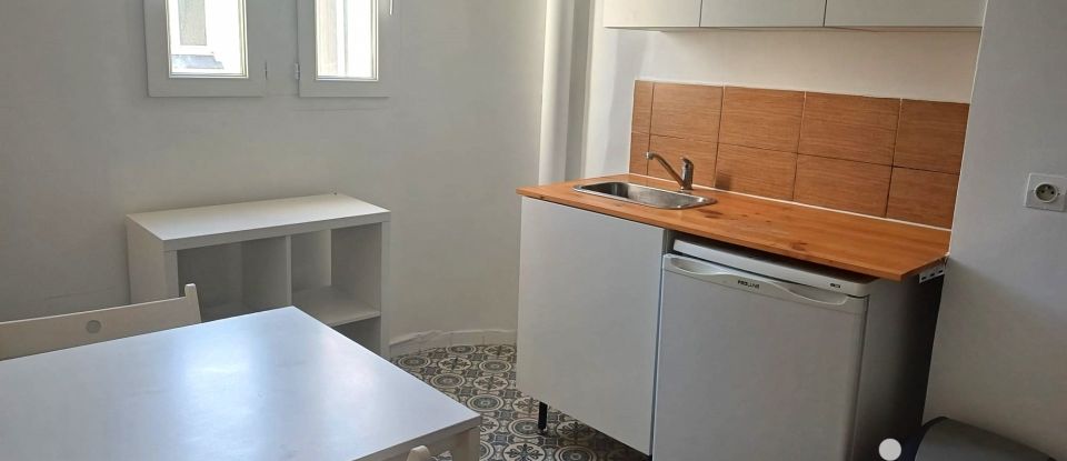 Studio 1 pièce de 29 m² à Paris (75015)