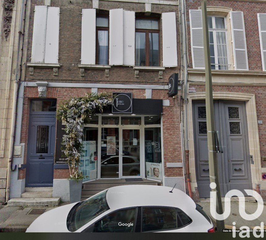 Building in Amiens (80000) of 289 m²