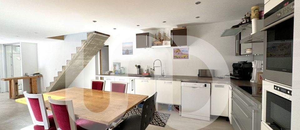 Maison traditionnelle 4 pièces de 95 m² à Rueil-Malmaison (92500)