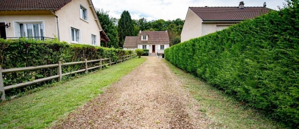 Maison 4 pièces de 94 m² à Souppes-sur-Loing (77460)