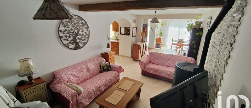 Village house 11 rooms of 278 m² in Chevannes (89240)