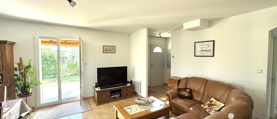 House 5 rooms of 97 m² in Lavilledieu (07170)