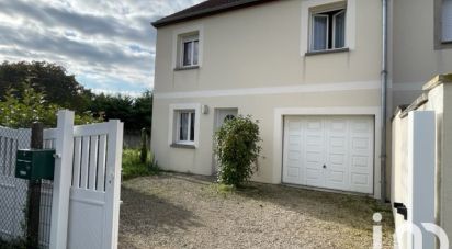 Maison 5 pièces de 94 m² à Fleury-les-Aubrais (45400)