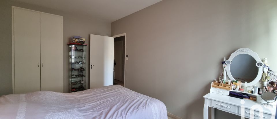 Appartement 4 pièces de 90 m² à Rodez (12000)