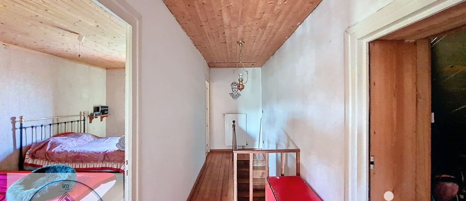 Longère 6 pièces de 195 m² à Chaveyriat (01660)