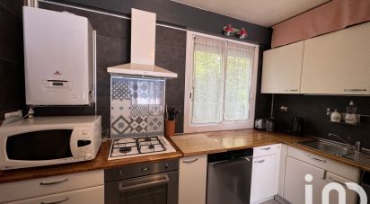 Appartement 4 pièces de 60 m² à Mérignac (33700)