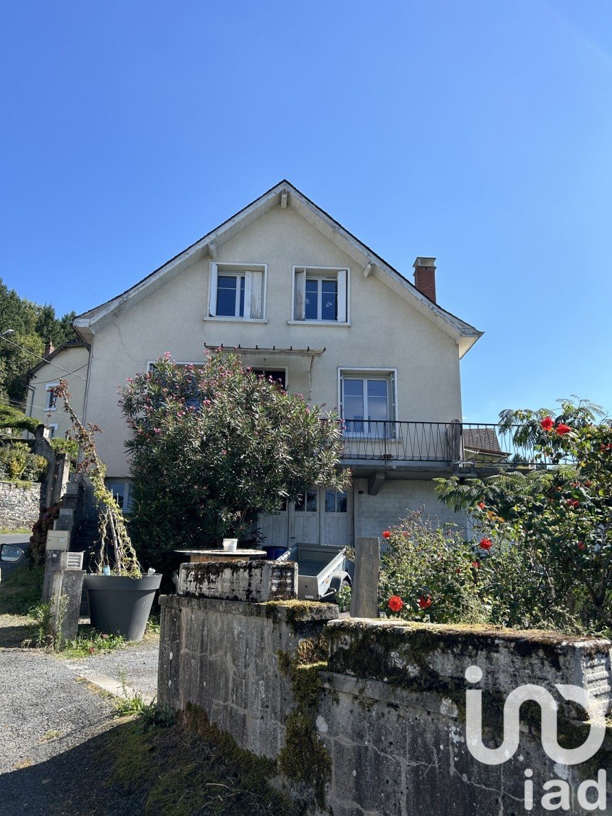 House 7 rooms of 128 m² in Allassac (19240)