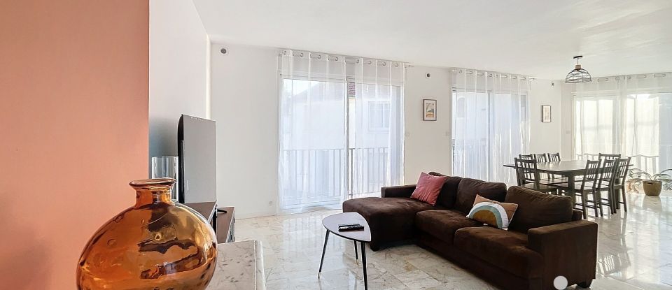 Maison 7 pièces de 171 m² à Nantes (44000)