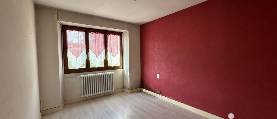 Traditional house 3 rooms of 76 m² in Gron (18800)