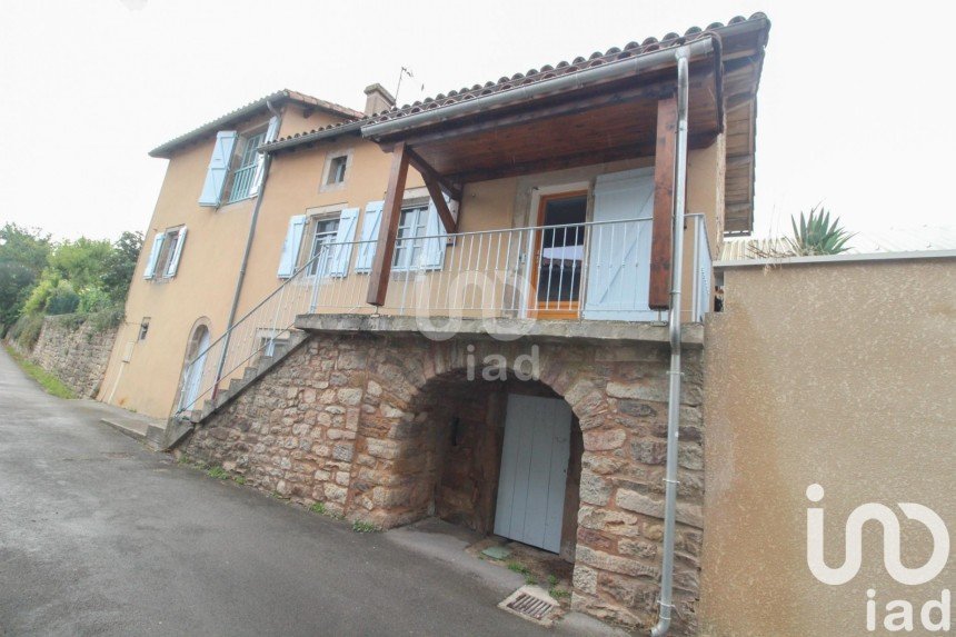 Village house 3 rooms of 102 m² in Saint-Victor-et-Melvieu (12400)