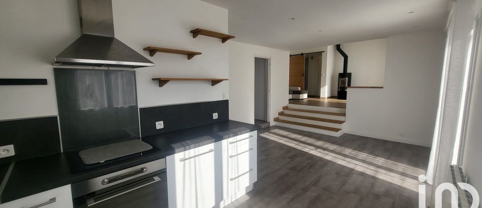 Maison traditionnelle 4 pièces de 84 m² à Presles-en-Brie (77220)