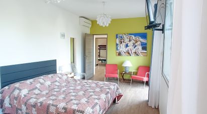 Apartment 3 rooms of 61 m² in Saint-Raphaël (83700)