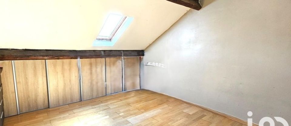 Appartement 5 pièces de 90 m² à Moyeuvre-Grande (57250)