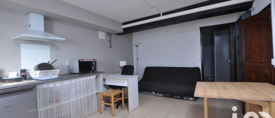 Apartment 2 rooms of 30 m² in Perpignan (66000)