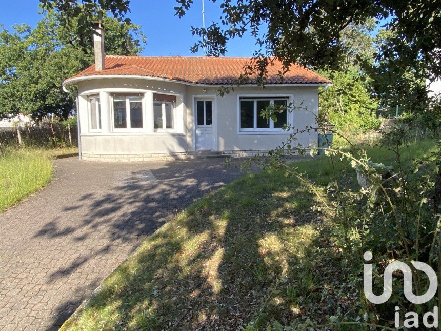 Maison traditionnelle 4 pièces de 95 m² à Royan (17200)