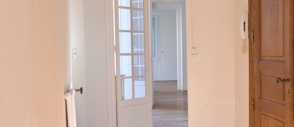 Apartment 4 rooms of 103 m² in Tarbes (65000)