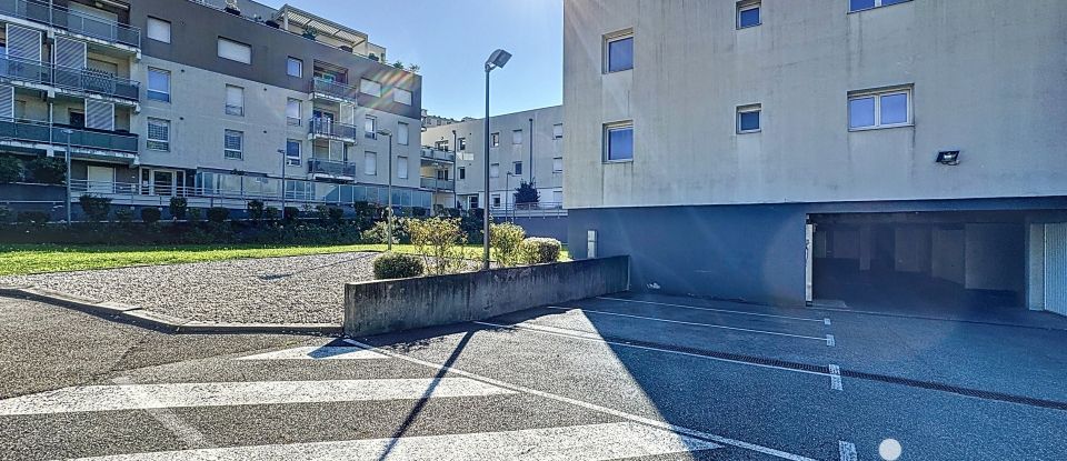 Appartement 4 pièces de 78 m² à Fontaine (38600)