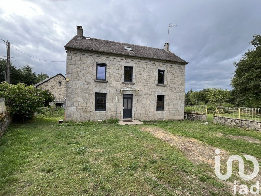 Country house 6 rooms of 121 m² in Magnat-l'Étrange (23260)