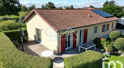 Traditional house 4 rooms of 107 m² in Vonnas (01540)