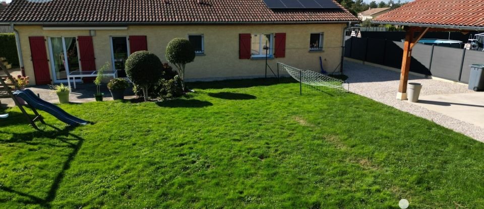 Traditional house 4 rooms of 107 m² in Vonnas (01540)