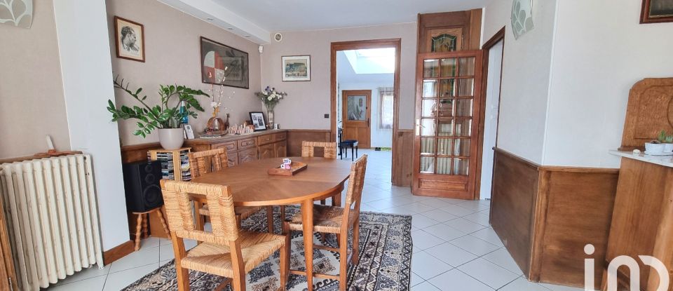 Maison 7 pièces de 140 m² à Villeneuve-le-Roi (94290)