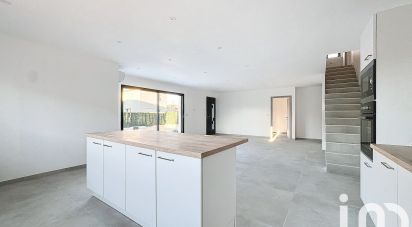 Maison 5 pièces de 125 m² à Pomérols (34810)