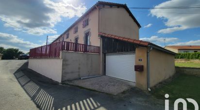 Longère 5 pièces de 217 m² à Saint-Mesmin (85700)