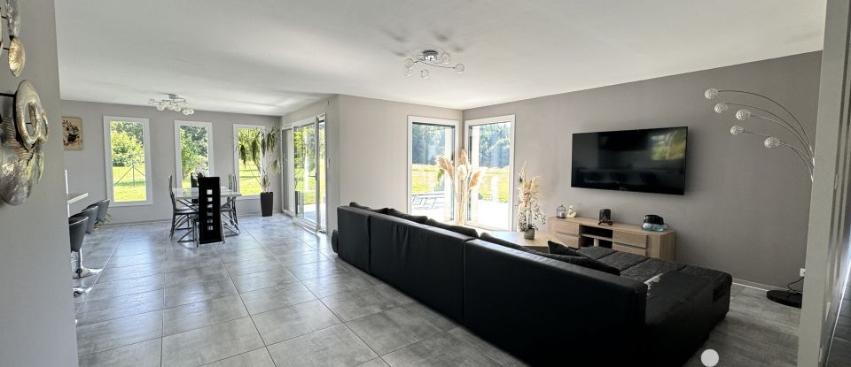 Maison 6 pièces de 140 m² à Moyenmoutier (88420)