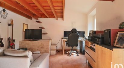 House 3 rooms of 70 m² in Rousset (13790)