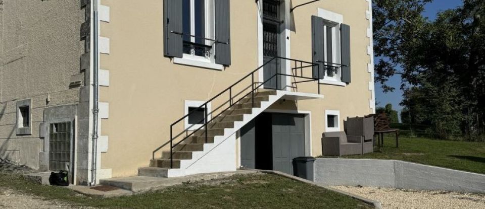 House 6 rooms of 147 m² in Sainte-Lizaigne (36260)