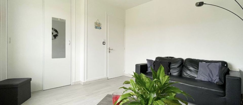 Maison 6 pièces de 115 m² à Marseille-en-Beauvaisis (60690)