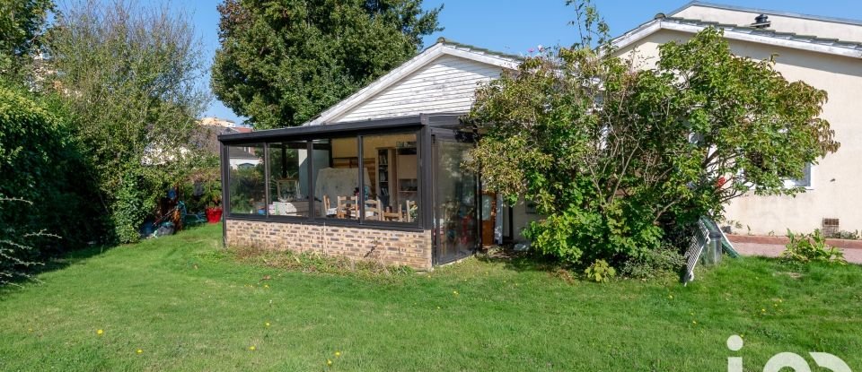 Maison 3 pièces de 72 m² à Élancourt (78990)