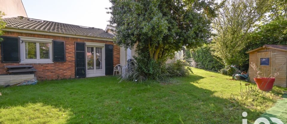 Maison 3 pièces de 72 m² à Élancourt (78990)