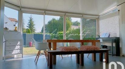 Maison 6 pièces de 125 m² à Viarmes (95270)