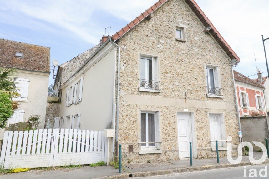 Maison traditionnelle 6 pièces de 190 m² à Doue (77510)