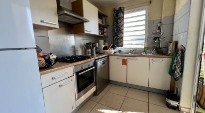 Apartment 3 rooms of 85 m² in La Possession (97419)