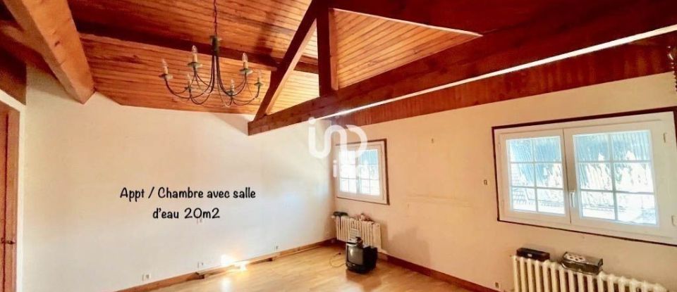 Maison 20 pièces de 717 m² à Tarbes (65000)