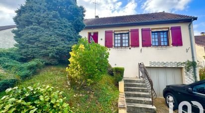 House 6 rooms of 133 m² in Cours-les-Barres (18320)