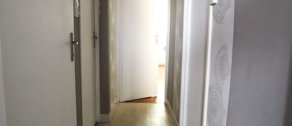 Appartement 3 pièces de 65 m² à Niort (79000)