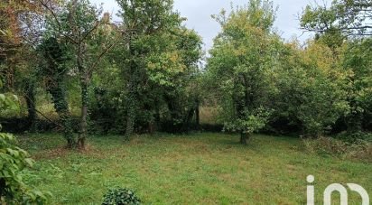 Land of 570 m² in Guerville (78930)