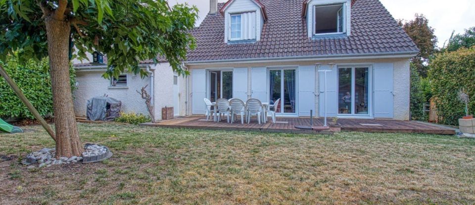 Maison 6 pièces de 155 m² à Andrésy (78570)