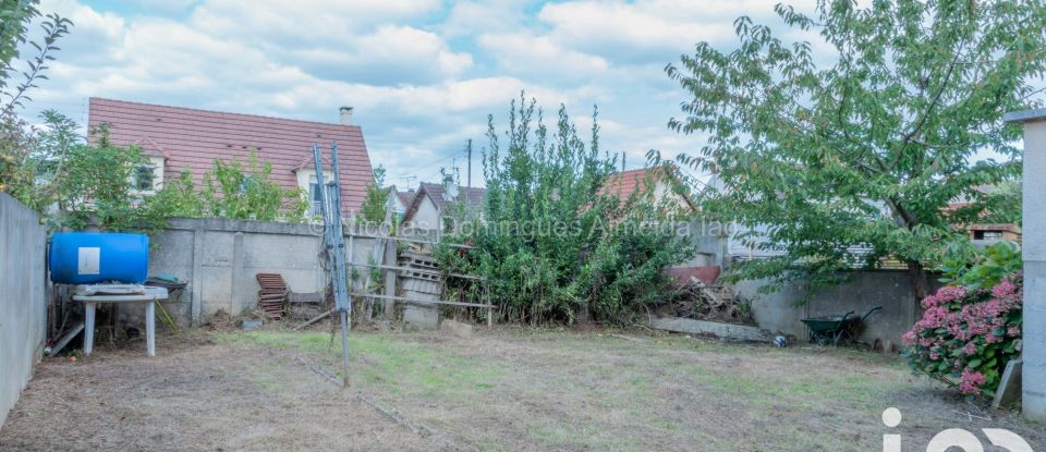 Maison traditionnelle 5 pièces de 130 m² à Paray-Vieille-Poste (91550)