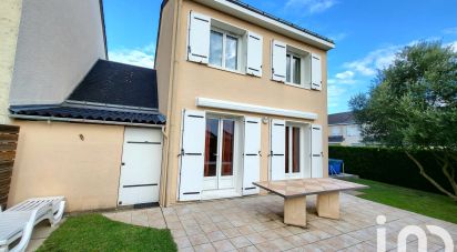 Traditional house 4 rooms of 85 m² in Châtellerault (86100)