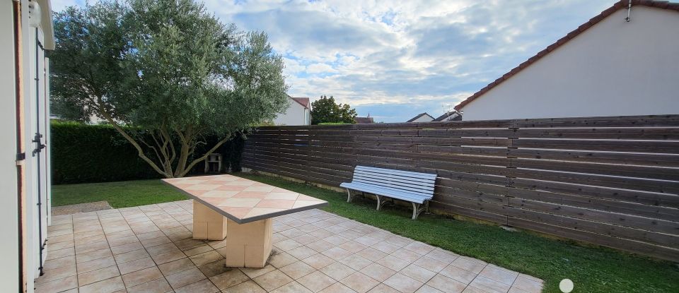 Maison traditionnelle 4 pièces de 78 m² à Châtellerault (86100)