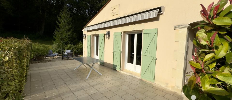 House 6 rooms of 145 m² in Mouthiers-sur-Boëme (16440)